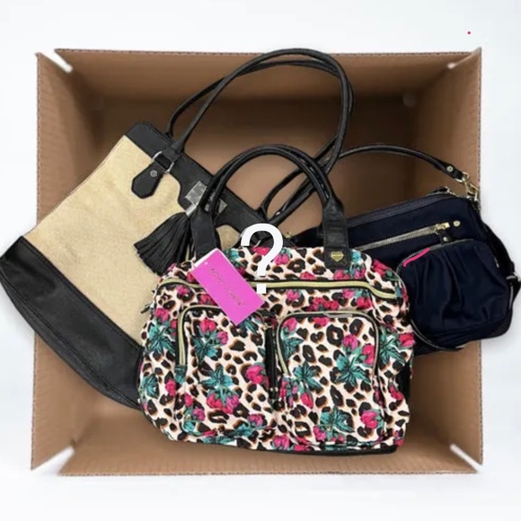 💗💕💗Womens Shoulder Bags & Purses Mystery Box - Picture 1 of 1